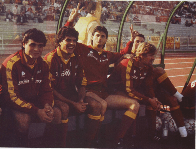Massimo Agostini in panchina con la Roma