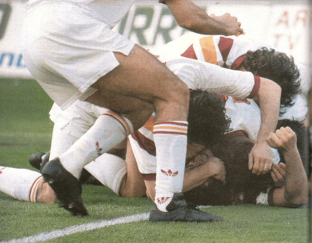 Giannini dopo il gol di Foggia del 20 marzo 1994