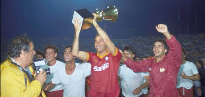 Giannini festeggia la Coppa Italia 1986