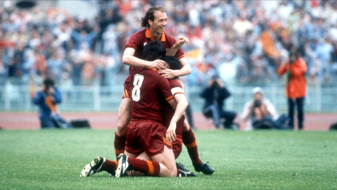 AS-Roma-1982-83_Roma-Avellino_010583 La Roma degli anni ottanta: formazioni e foto