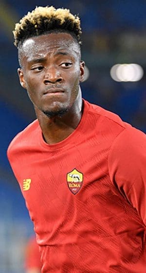 Abraham: l'attaccante della Roma eletto calciatore del mese AIC in Serie A  (FOTO) » LaRoma24